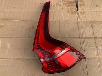 Volvo xc60 фонарь правый 31420428