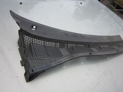 Mazda 3 BK панель дворников жабо