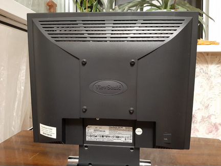 Монитор Viewsonic va 702