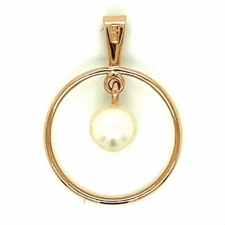 Золотая подвеска с жемчугом