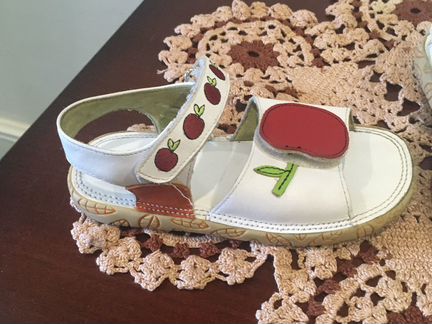 Босоножки garvalin