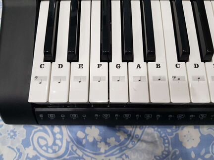 Синтезатор Casio CT-X700
