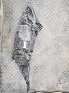 Фара передняя правая Kia Rio