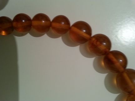 Янтарь. Бусы