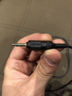 Проводные наушники Sony MDR-570