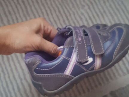 Кроссовки р.29