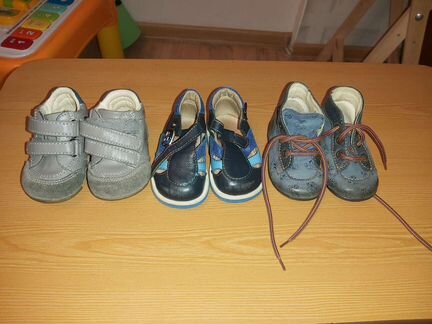 3 пары обуви для первых шагов