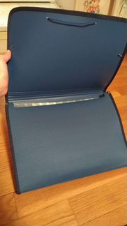 Папка - кейс с файлами